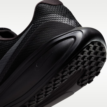 Nike Revolution 8 Straßenlaufschuh (Herren) – Schwarz/Anthracite