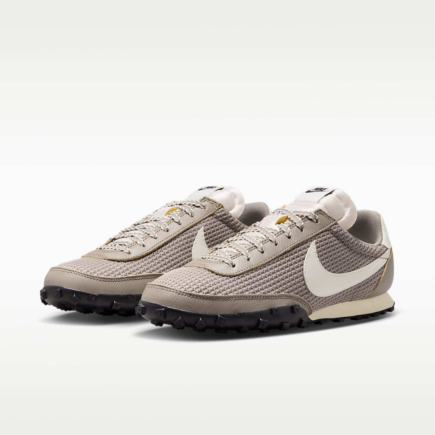 Nike Waffle Racer SE Herrenschuh – Moon Fossil/Shadow Brown/Coconut Milk/Sail