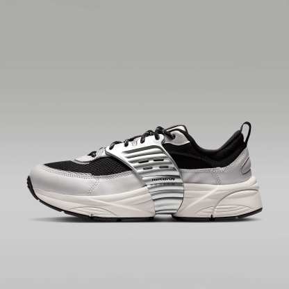 Jordan Trunner O/S Schuhe (Herren) – Photon Dust/Schwarz/Sail/Weiß