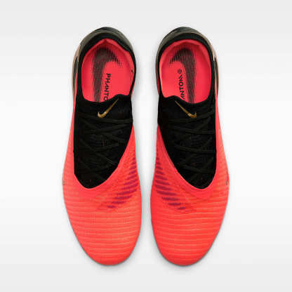 Nike Phantom 6 Low Elite Fußballschuh für weichen Rasen – Bright Crimson/Schwarz/Blur