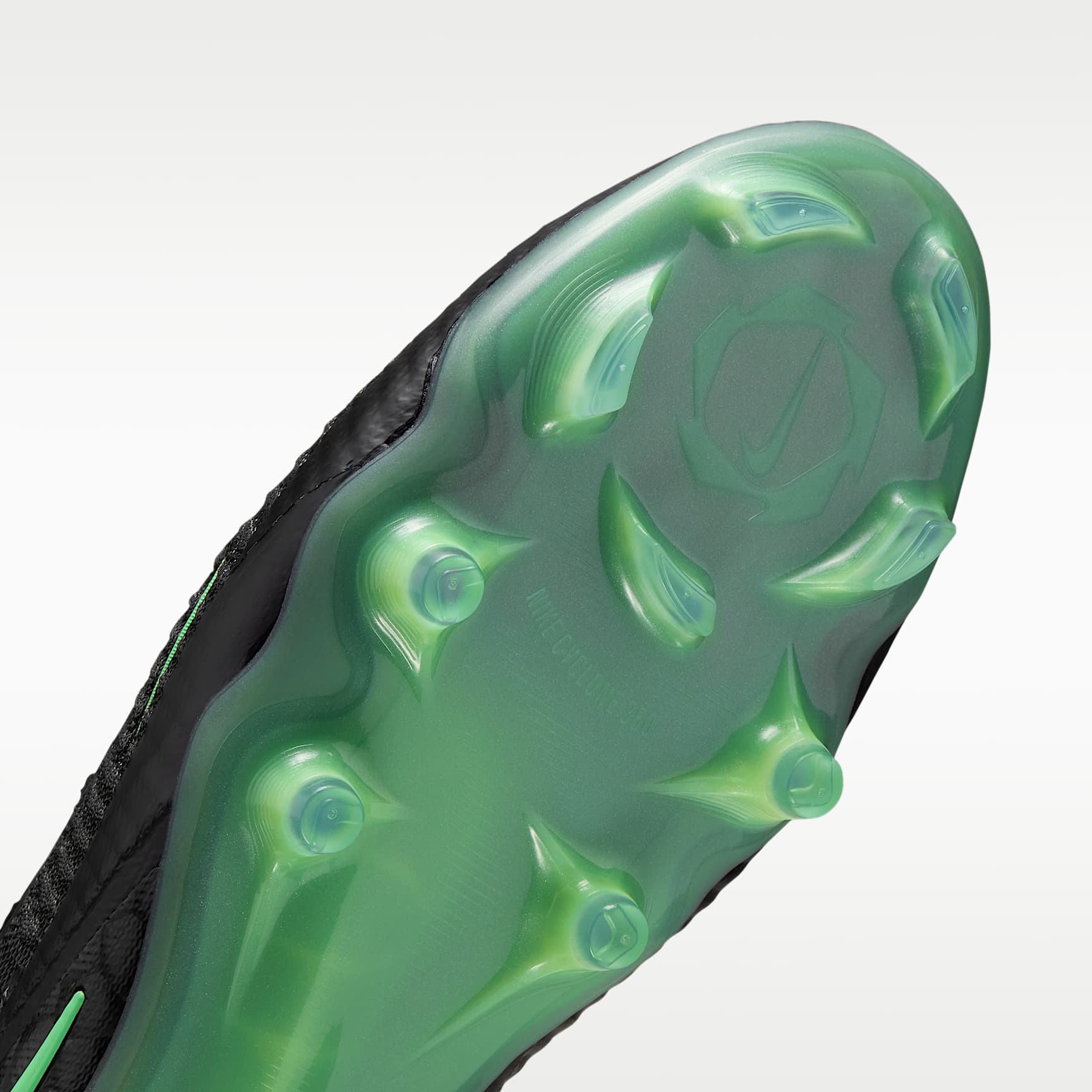 Nike Phantom 6 Low Elite Fußballschuh für normalen Rasen – Schwarz/Schwarz/Illusion Green