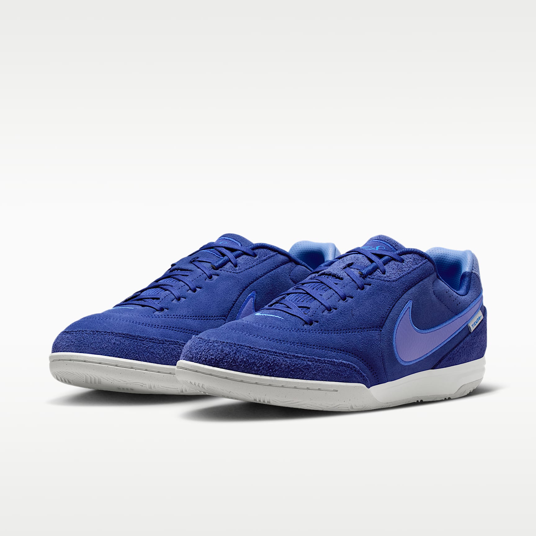 Nike Tiempo Streetgato PRM Low-Top-Fußballschuh für Hallen- und Hartplätze – Deep Royal Blue/Blue Crystal/Polar