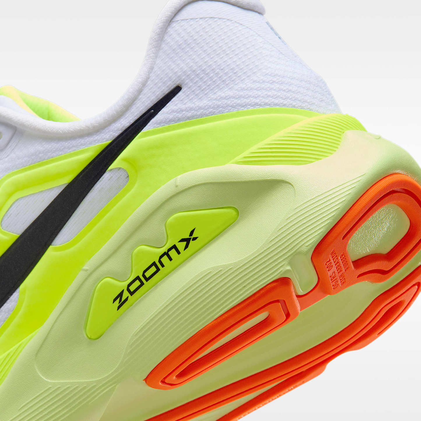 Nike Structure Plus Straßenlaufschuh (Herren) – Weiß/Pure Platinum/Volt/Schwarz