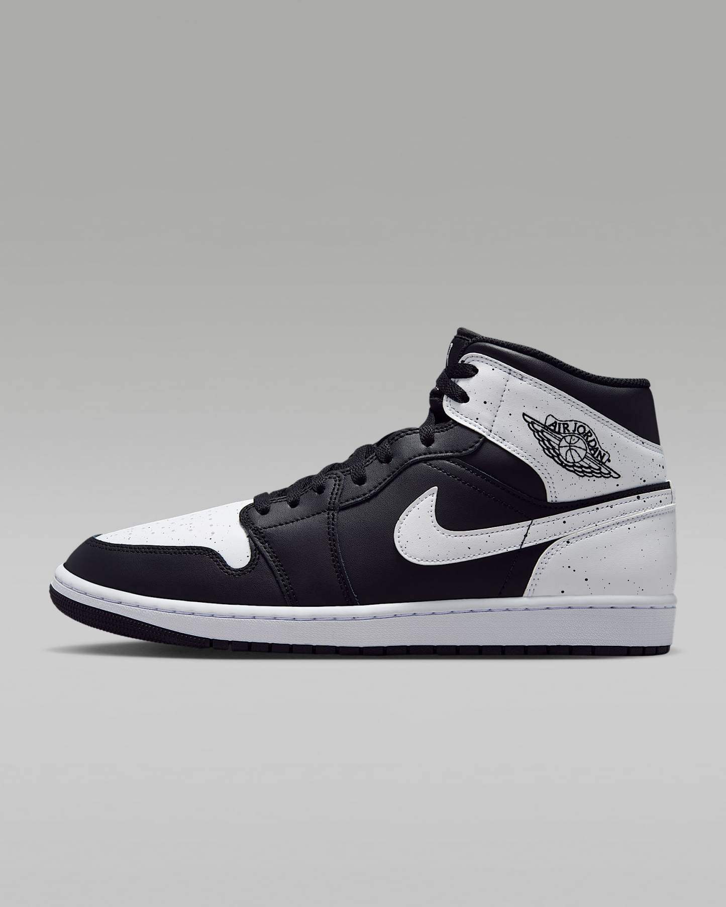 Air Jordan 1 Mid SE Schuh (Herren) – Schwarz/Schwarz/Weiß