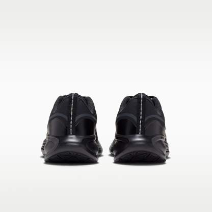 Nike Revolution 8 Utility Straßenlaufschuh (Damen) – Schwarz/Anthracite