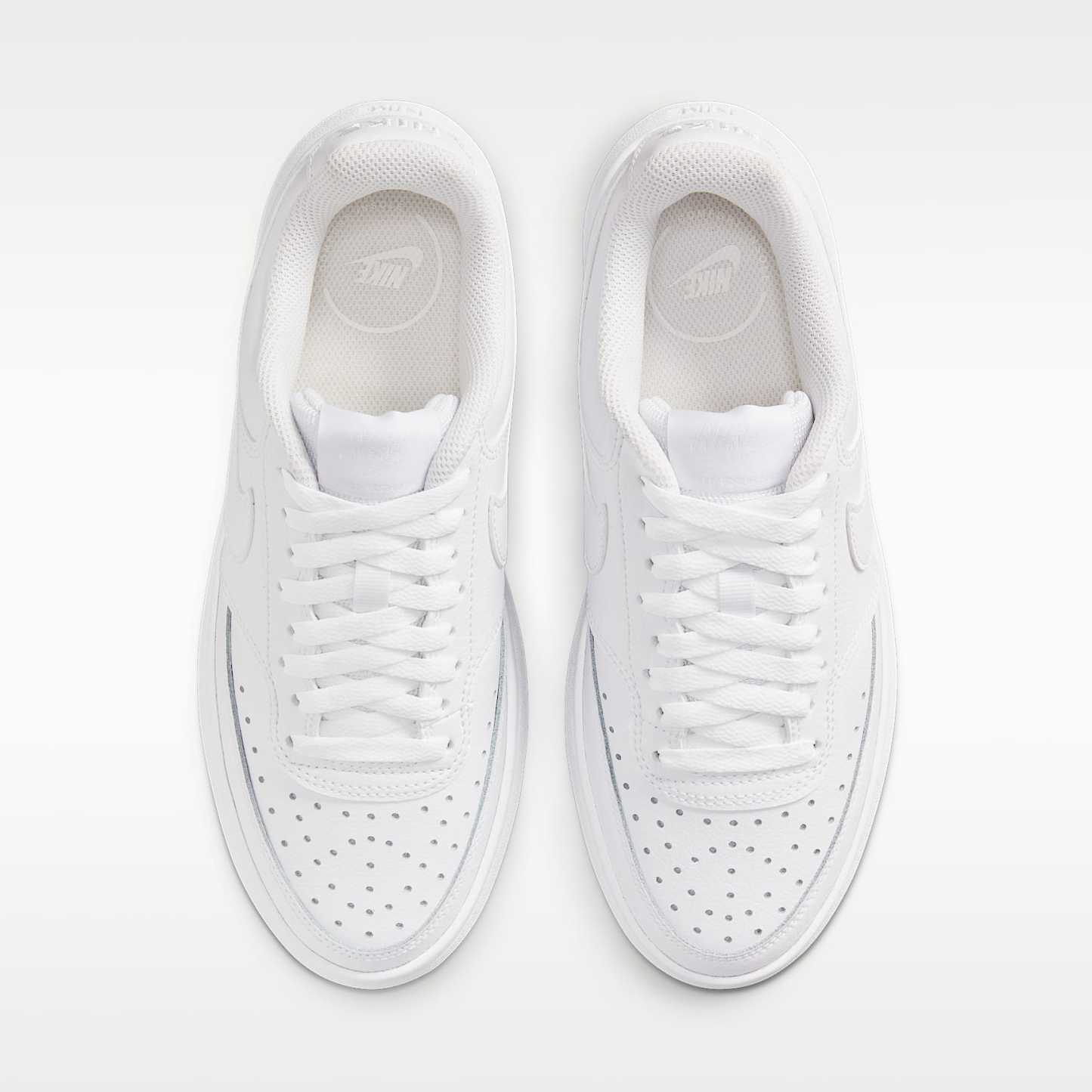 Nike Court Vision Alta Schuh (Damen) – Weiß/Weiß/Weiß