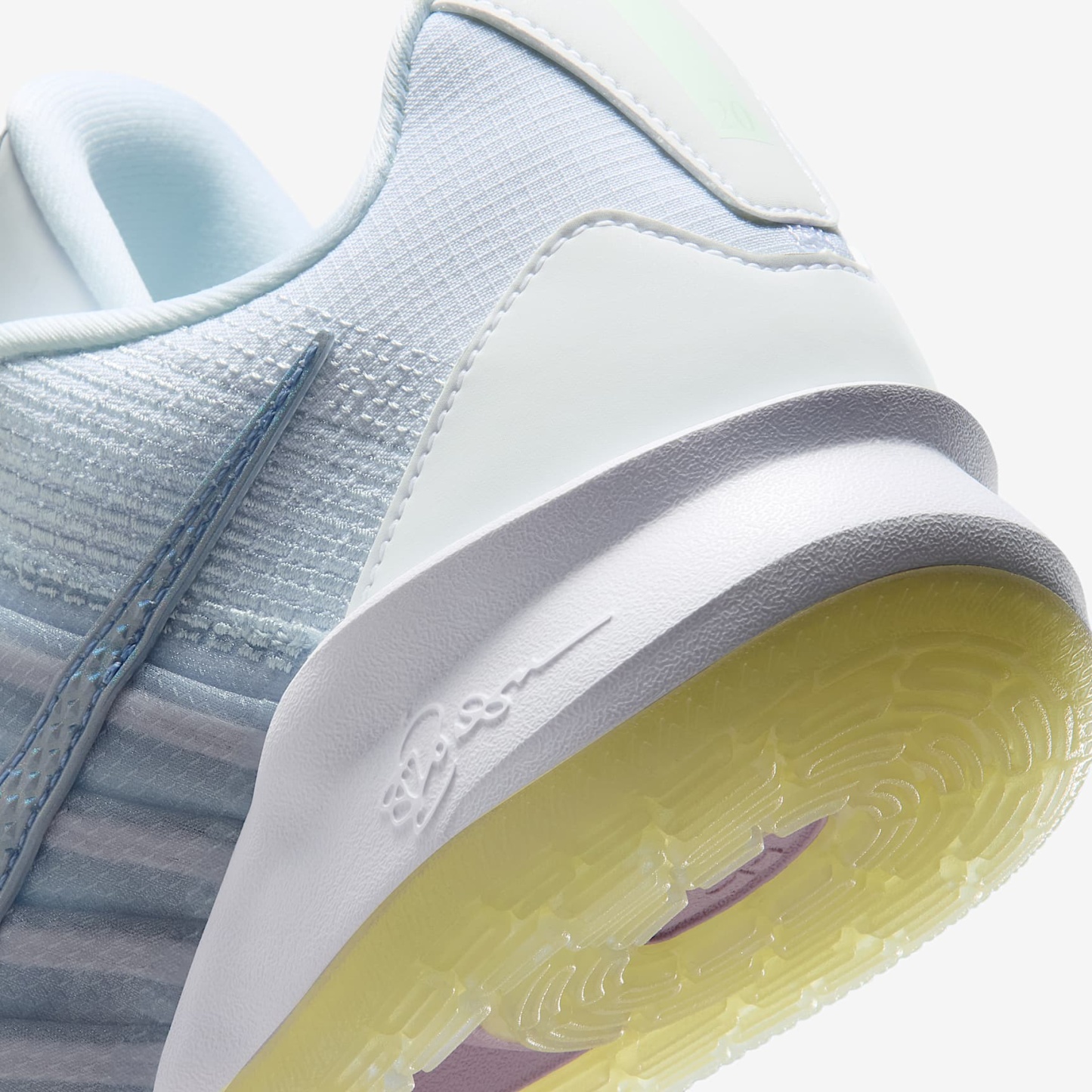 Sabrina 3 Basketballschuh – Weiß/Football Grey/Bleached Lilac/Dusty Purple