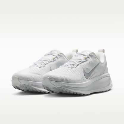 Nike Vomero 18 Straßenlaufschuh (Damen) – Weiß/Photon Dust/Summit White/Metallic Silver