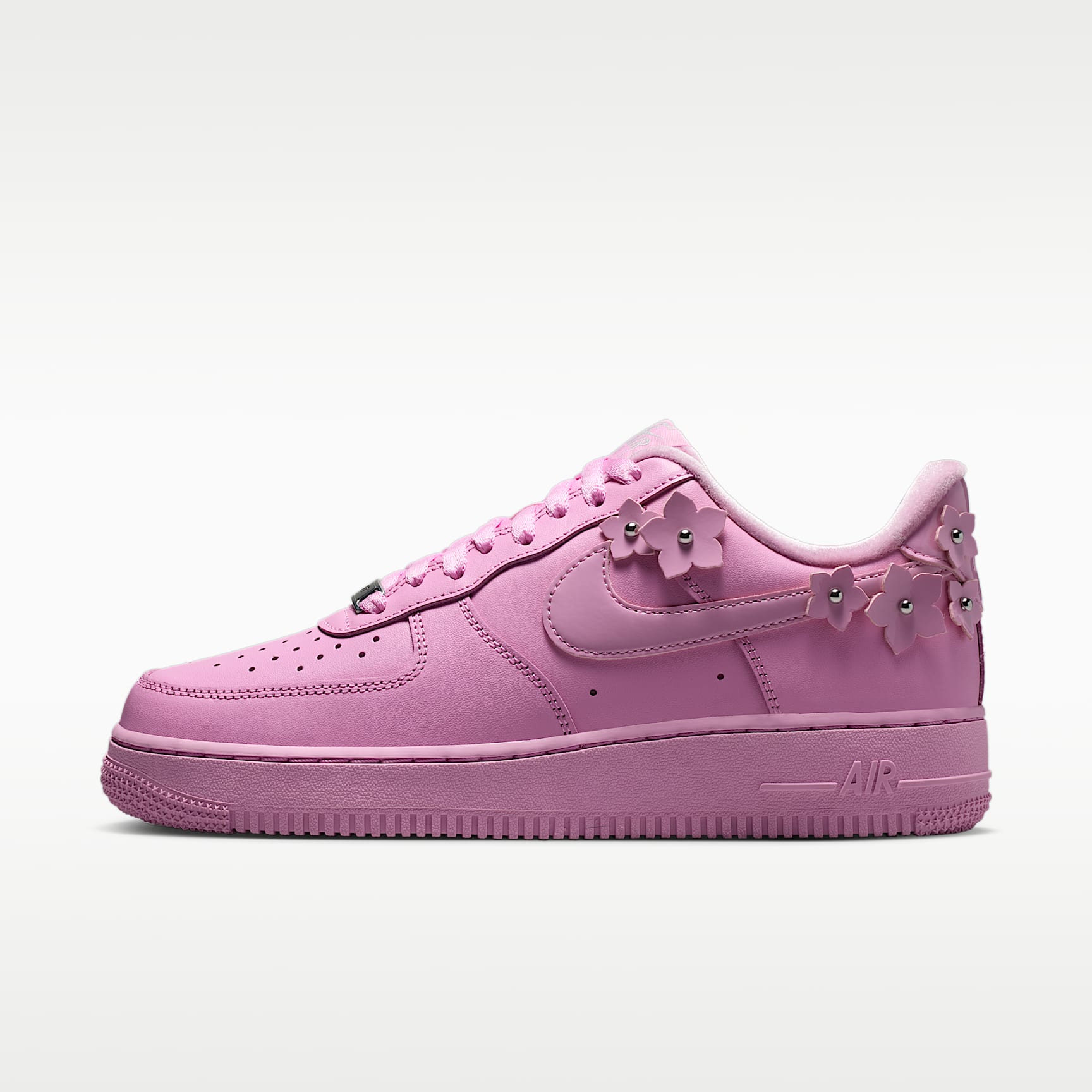 Nike Air Force 1 '07 "Florette" Schuh (Damen) – Pink Rise/Pink Foam/Metallic Silver/Pink Rise