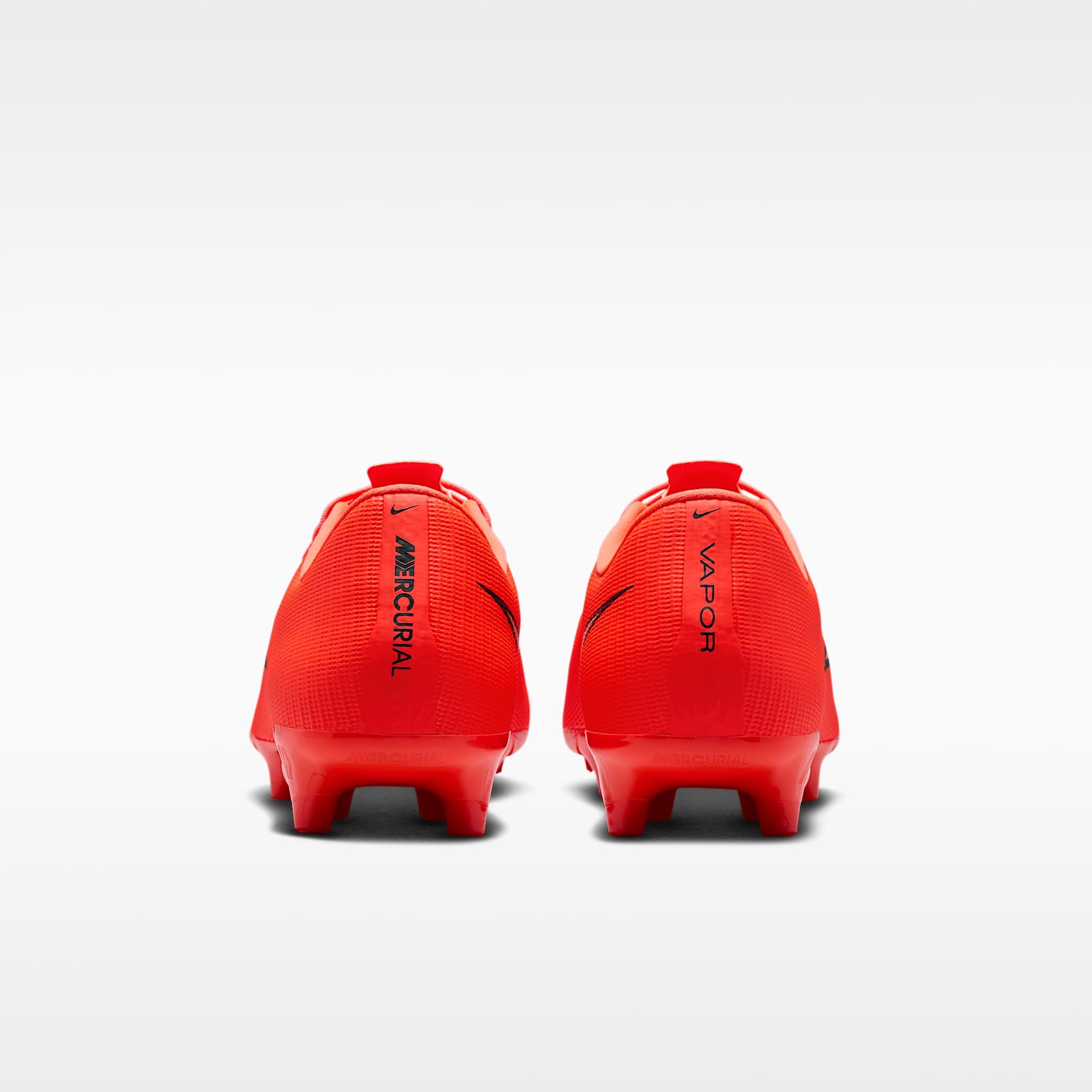 Nike Mercurial Vapor 17 Academy Low-Top-Fußballschuh für verschiedene Böden – Bright Crimson/Blur