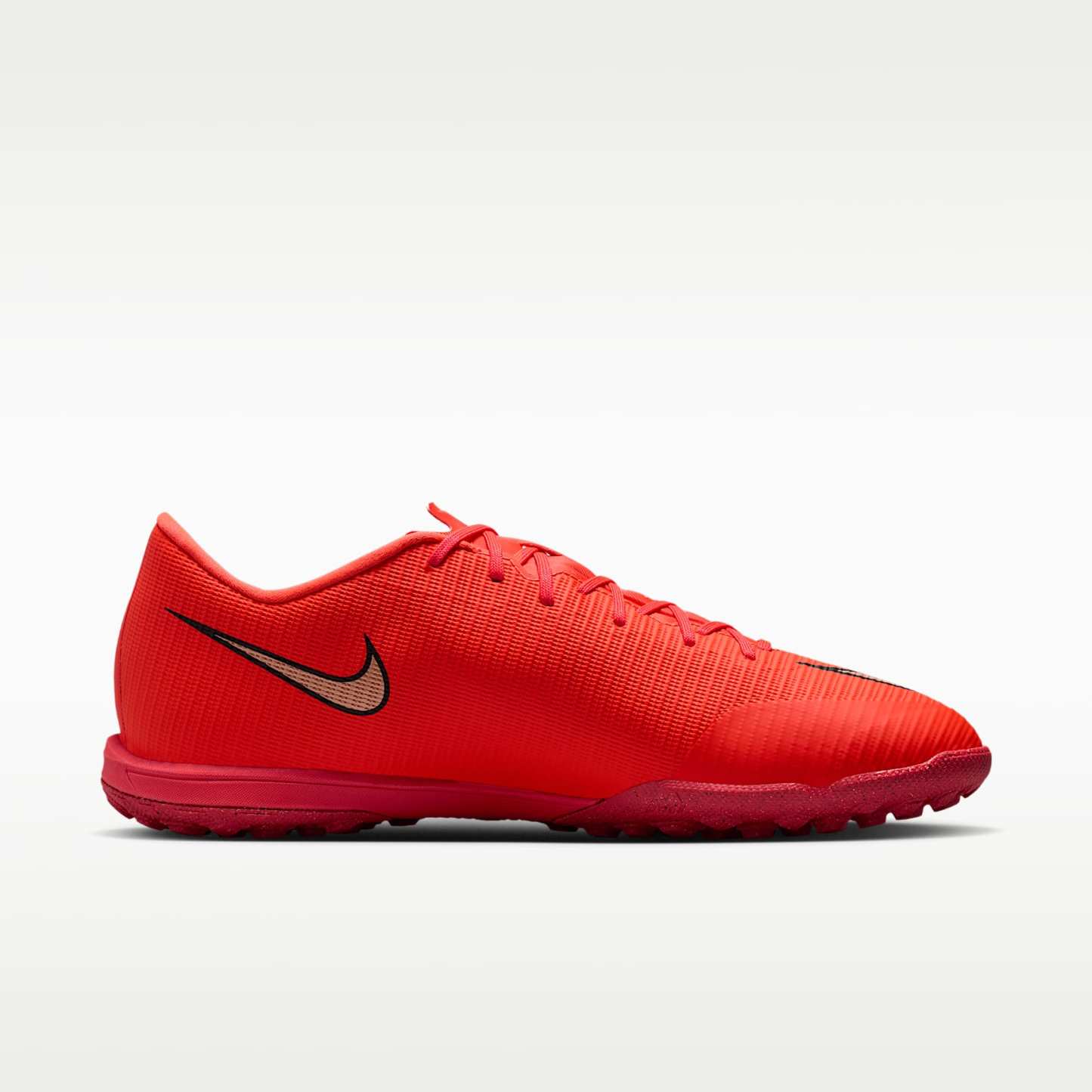 Nike Mercurial Vapor 17 Academy Low-Top-Fußballschuh für Turf – Bright Crimson/Blur