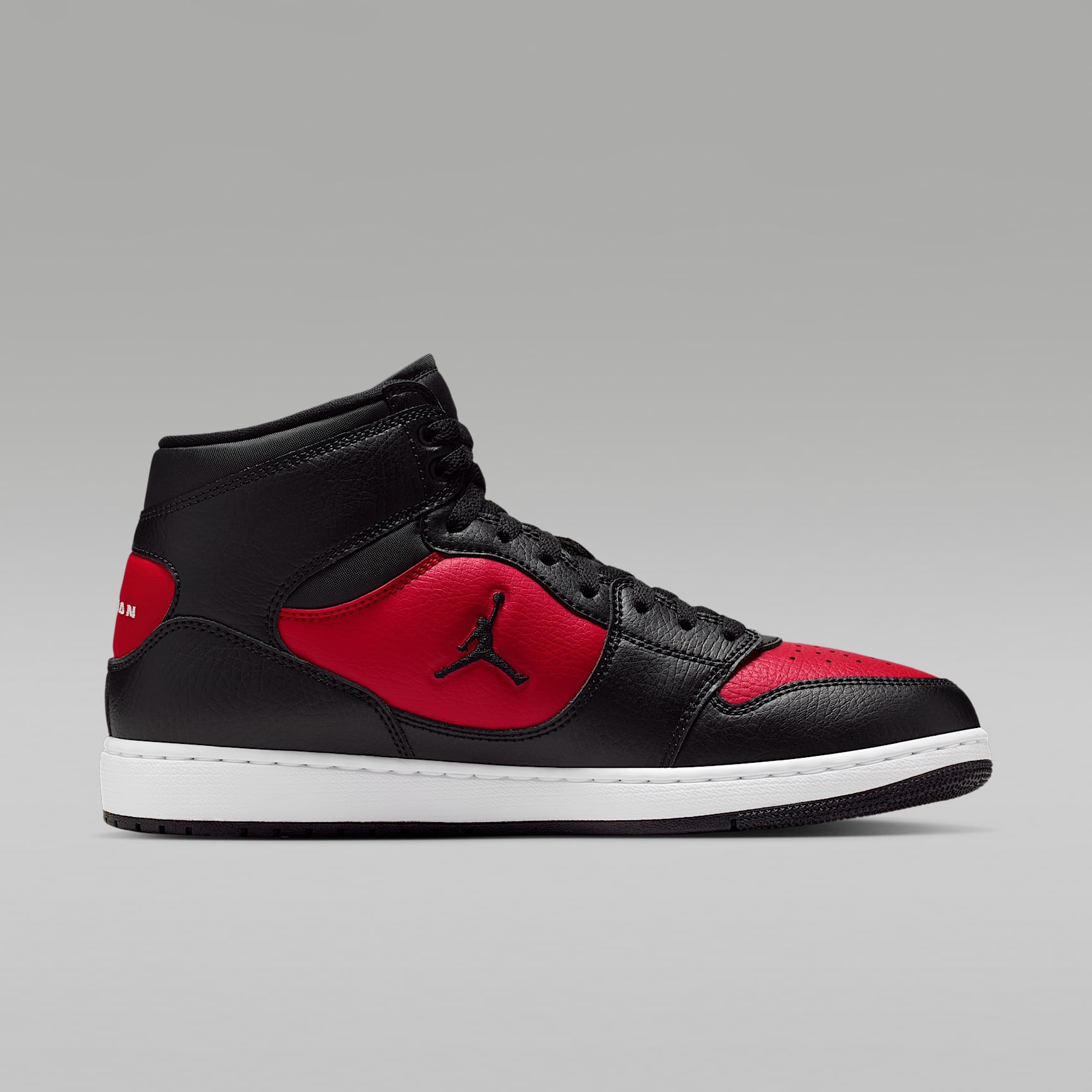 Jordan Court Connect Mid Herrenschuhe – Schwarz/Gym Red/Weiß/Schwarz