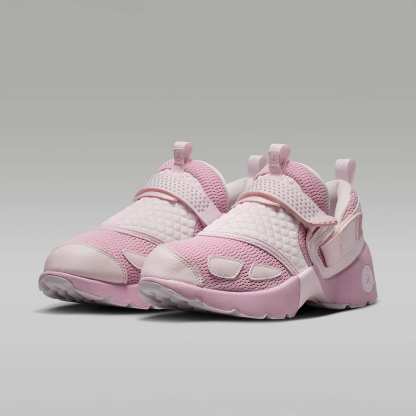 Jordan Trunner LX Schuh (Damen) – Iced Carmine/Pearl Pink/Reflective Silver/Iced Carmine