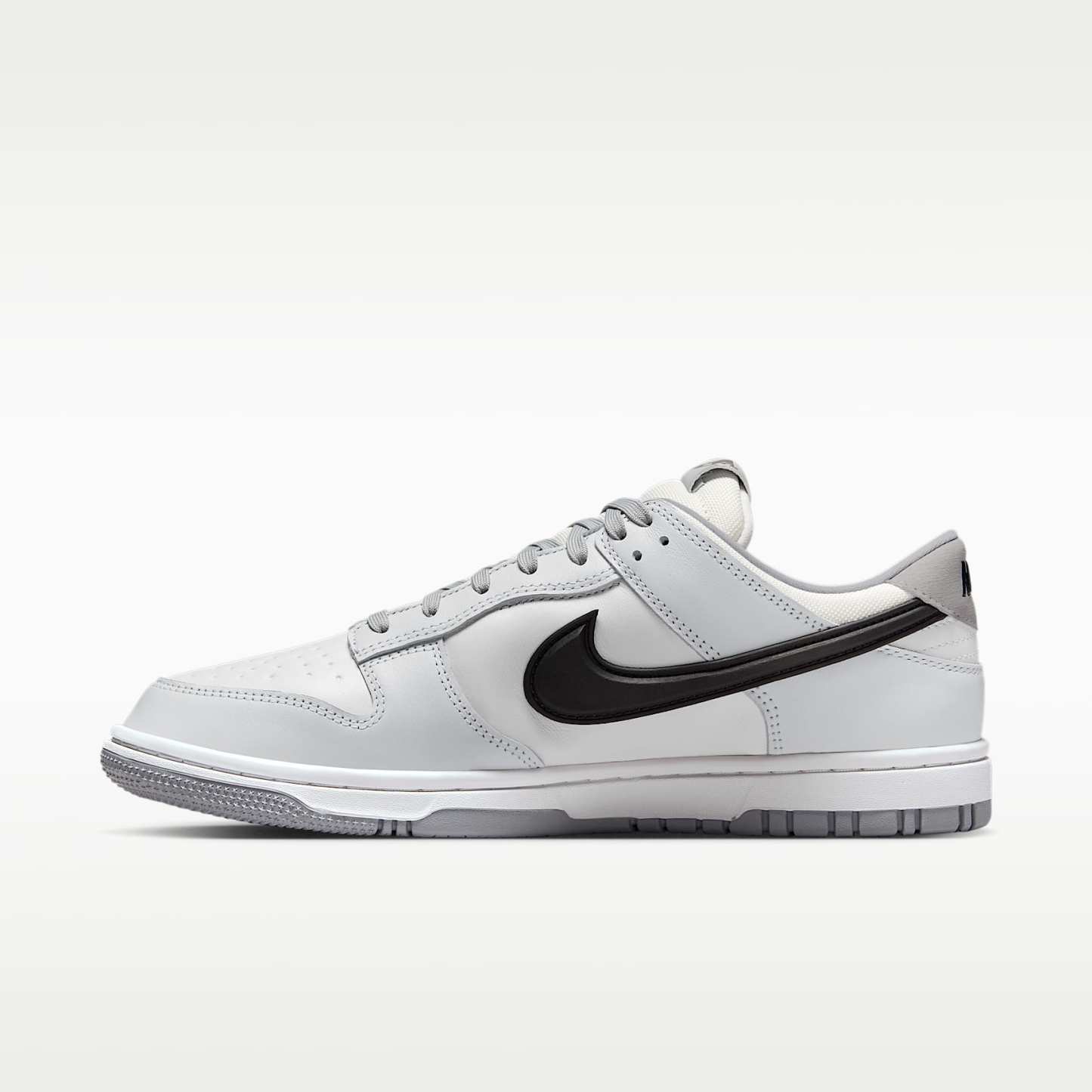 Nike Dunk Low GORE-TEX Herrenschuh – Summit White/Off White/Light Smoke Grey/Schwarz