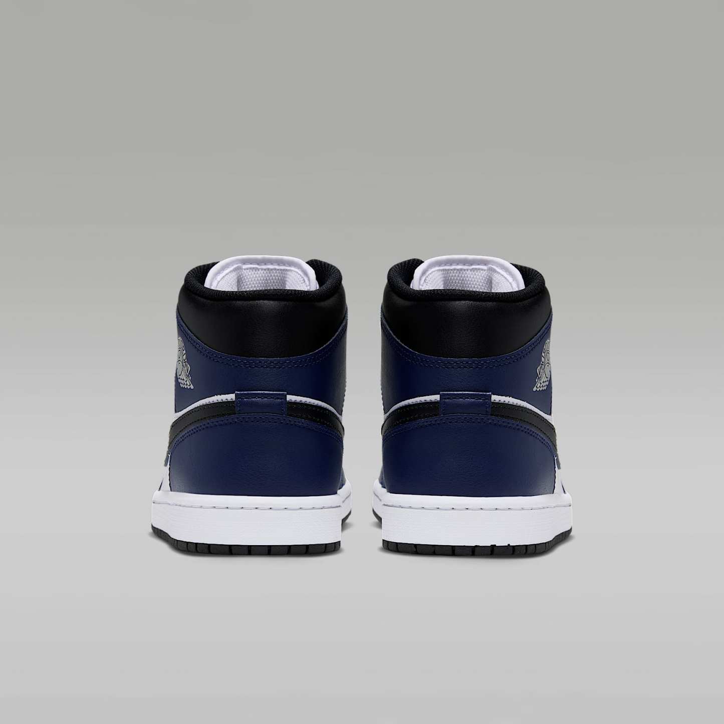 Air Jordan 1 Mid Herrenschuh – Weiß/College Navy/Weiß/Tech Grey