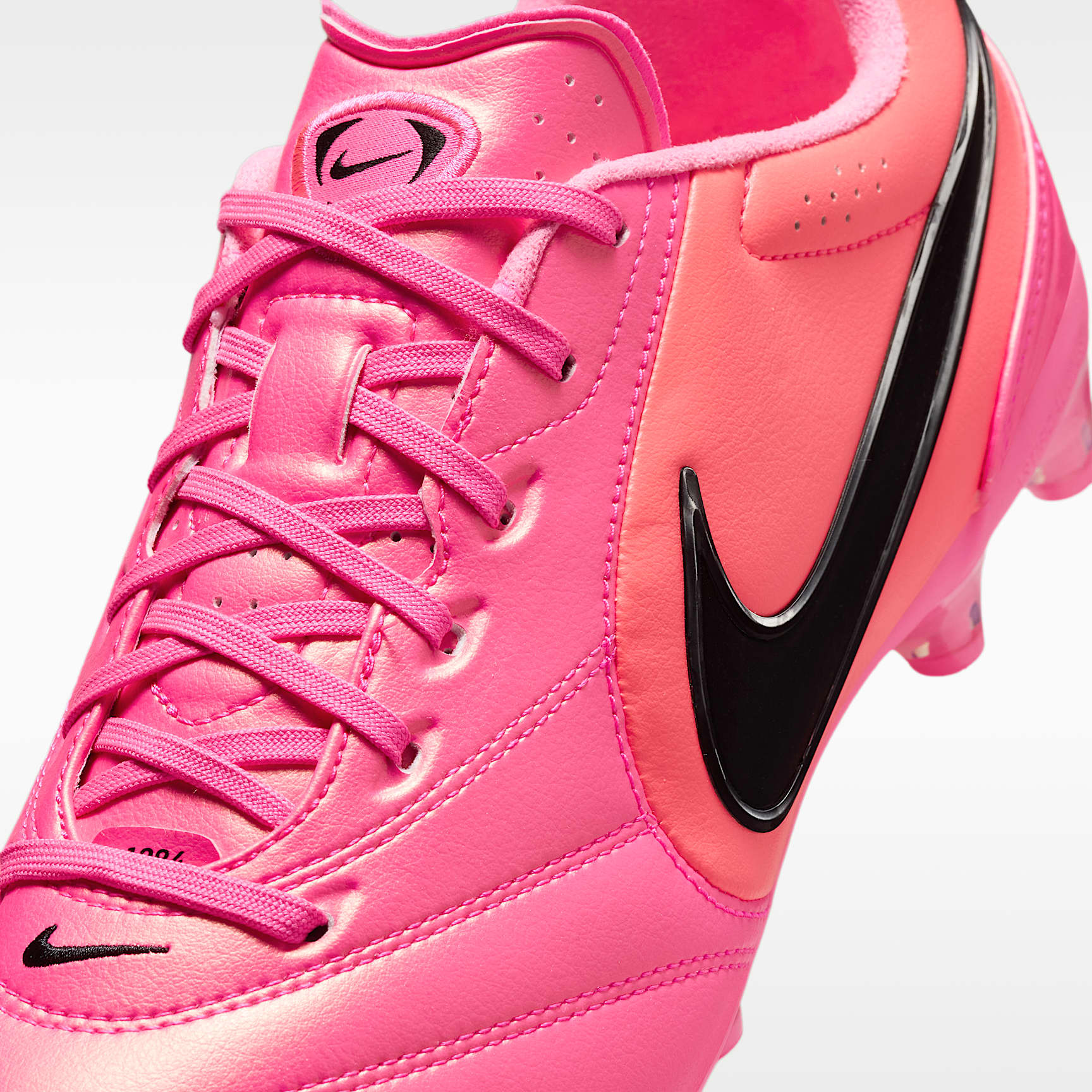 Nike Tiempo Ligera Pro Low-Top-Fußballschuh für Kunstrasen – Multi-Color/Schwarz