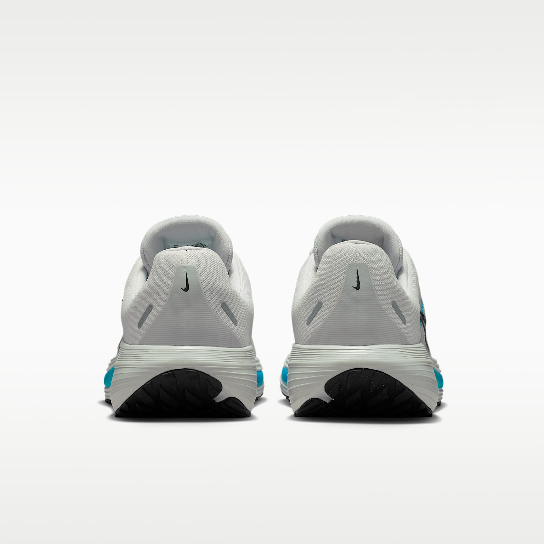 Nike Quest 7 Straßenlaufschuhe (Herren) – Vast Grey/Light Current Blue/Off White/Anthracite