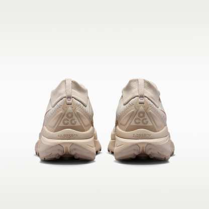 ACG Zegama Trail Traillaufschuh (Damen) – Cream II/Safety Orange/Light Orewood Brown