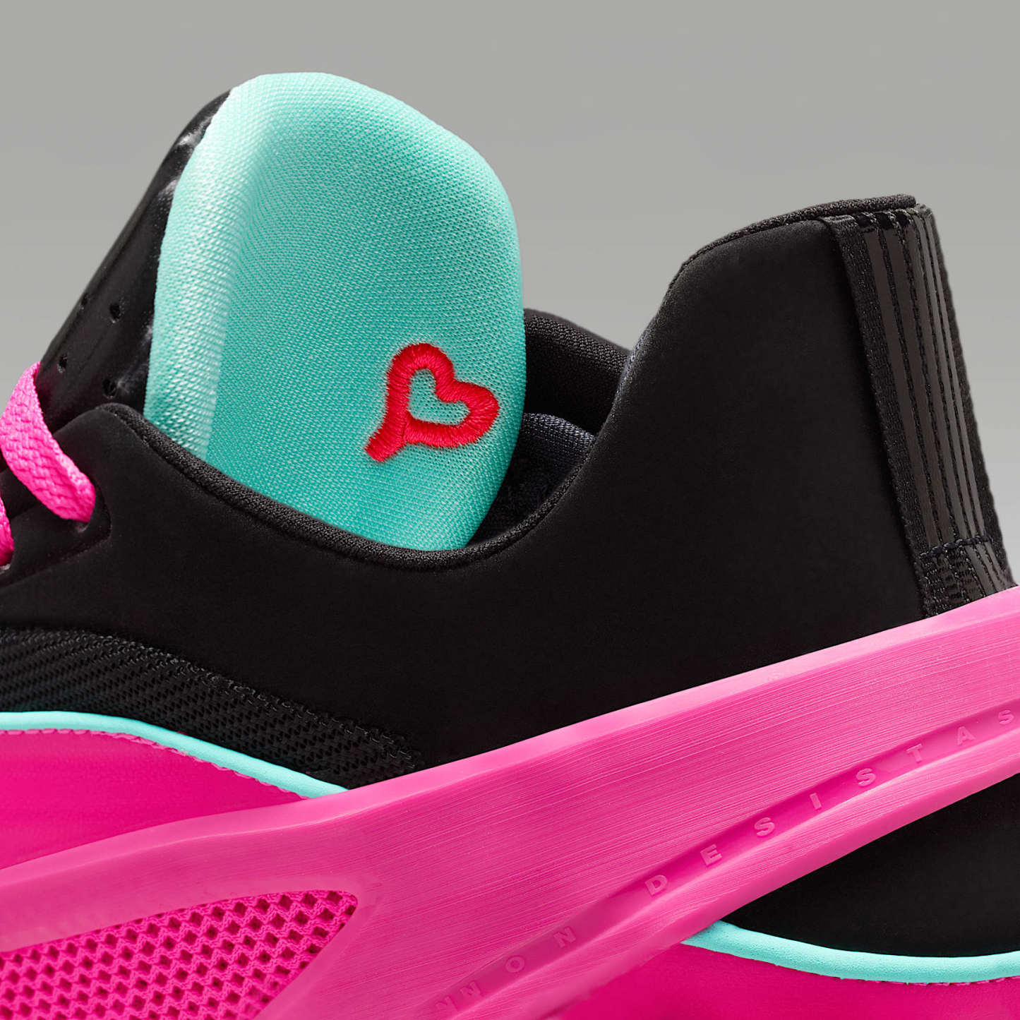 Luka 5 Basketballschuh – Laser Fuchsia/Schwarz/Bleached Turquoise/Fiberglass