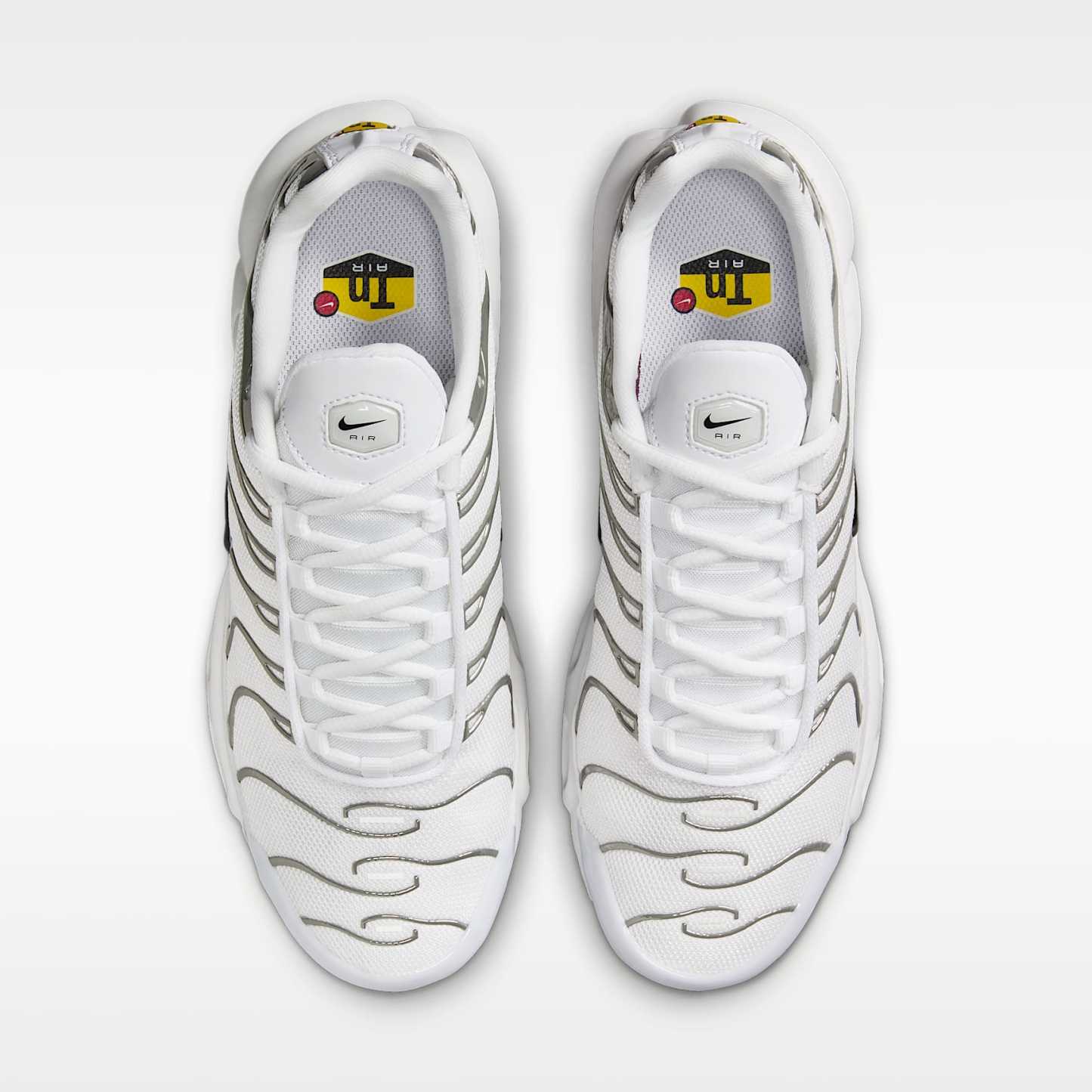 Nike Air Max Plus SE Schuh (Damen) – Weiß/Pure Platinum/Schwarz