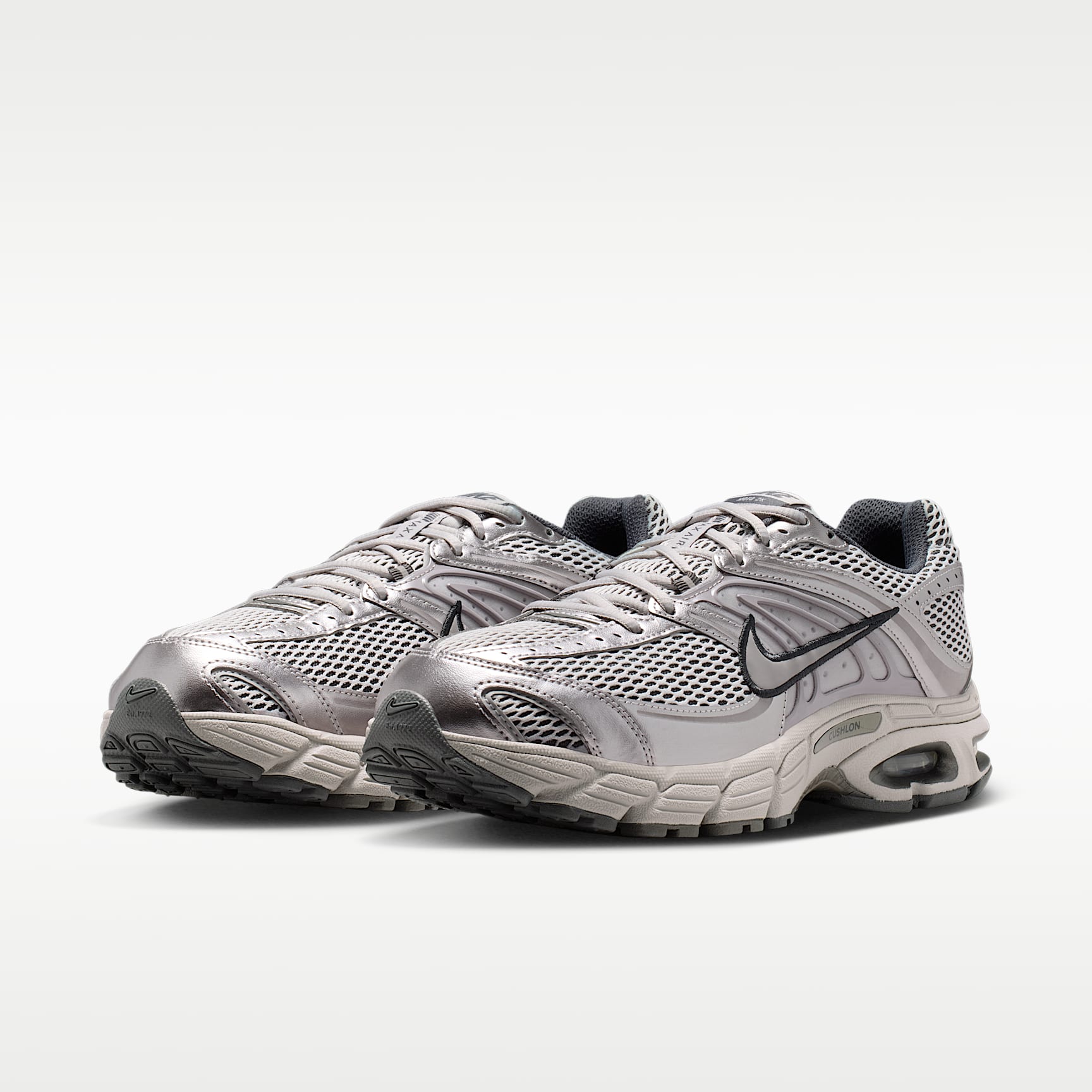 Nike Air Max Moto 2K Schuh (Herren) – Vast Grey/College Grey/Iron Grey/Vast Grey