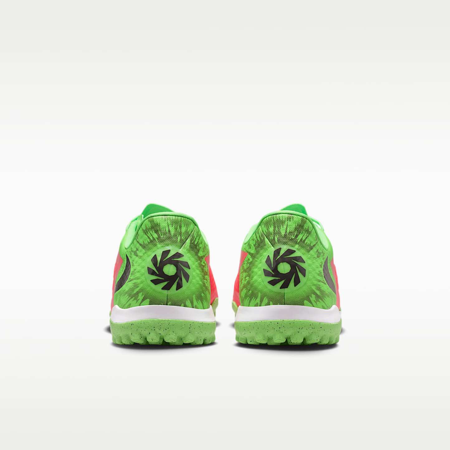 Nike Phantom 6 Low Academy "Erling Haaland" Fußballschuh für Turf – Hot Punch/Green Strike/Schwarz