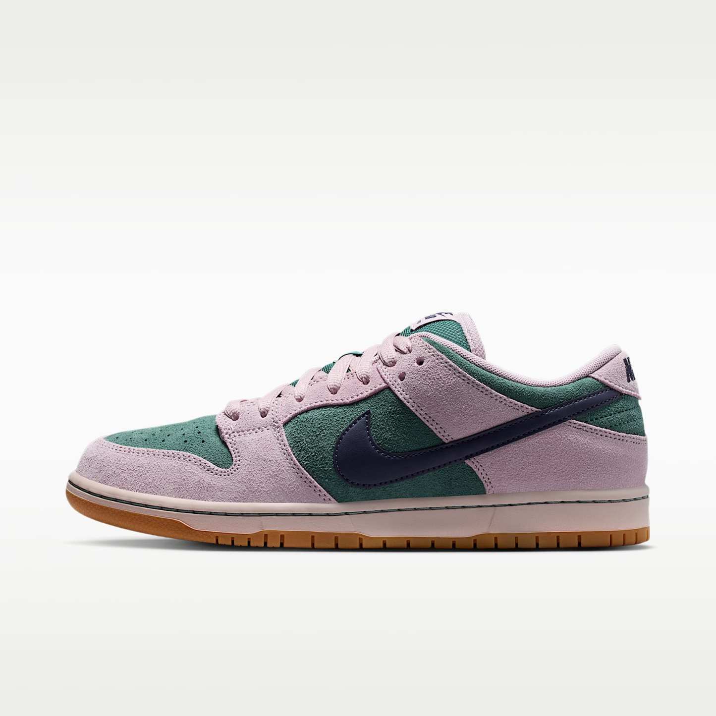 Nike SB Dunk Low Pro Skateboardschuh – Mineral Slate/Particle Rose/Silt Red/Dark Raisin