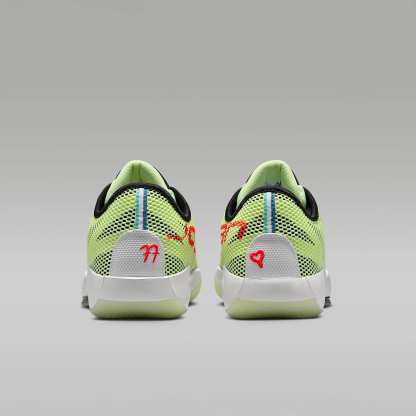 Luka 77 Basketballschuh – Barely Volt/Schwarz/Weiß/Infrared 23