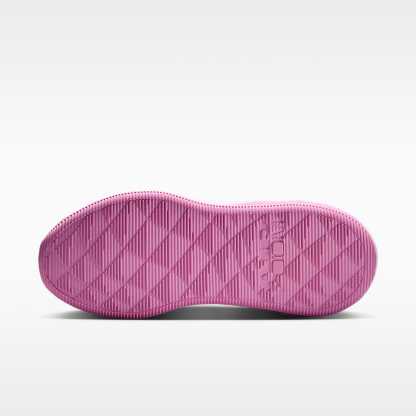 Nike Bella 7 Workout-Schuh (Damen) – Photon Dust/Light Magenta/Pink Foam