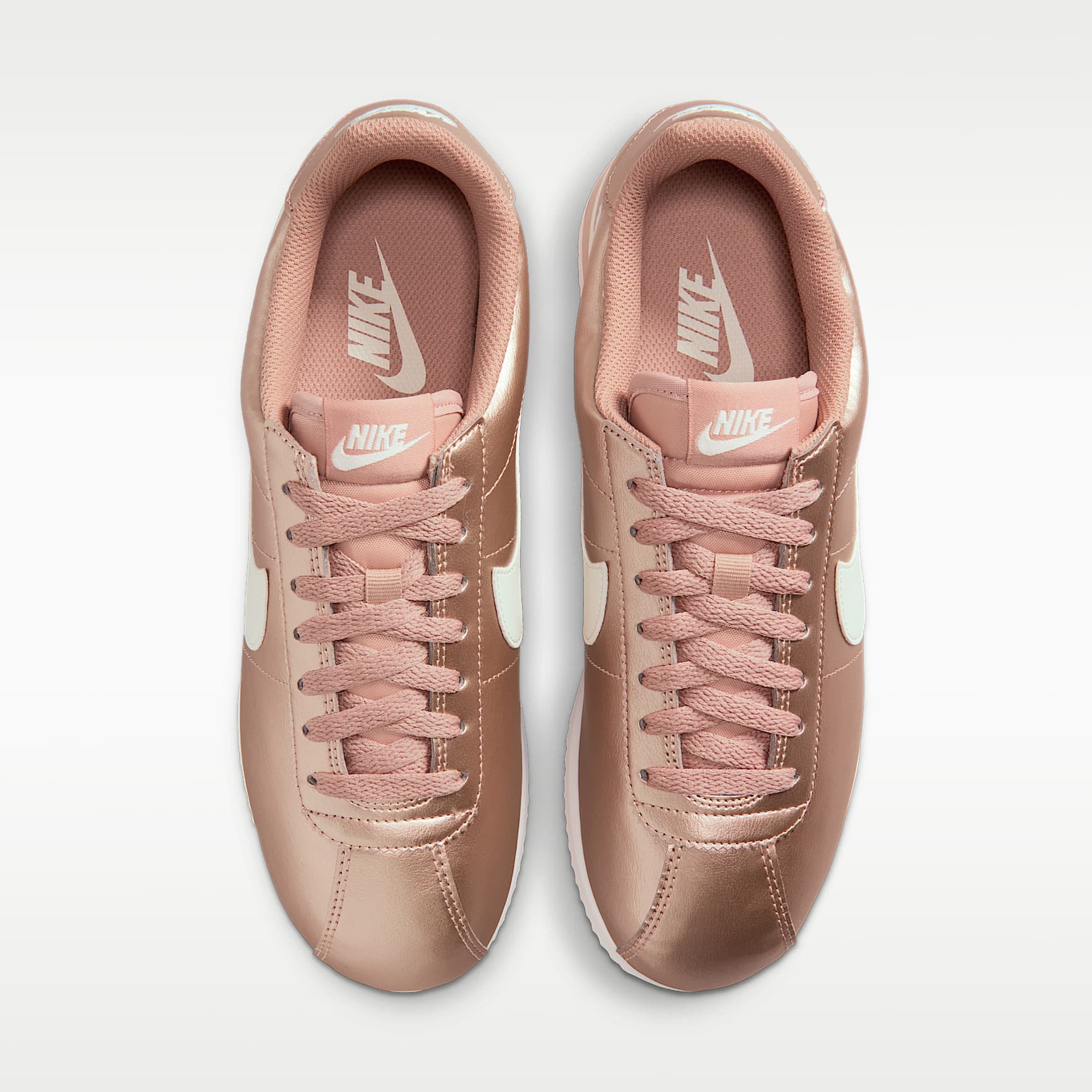 Nike Cortez Schuh (Damen) – Metallic Red Bronze/Rose Whisper/Sail
