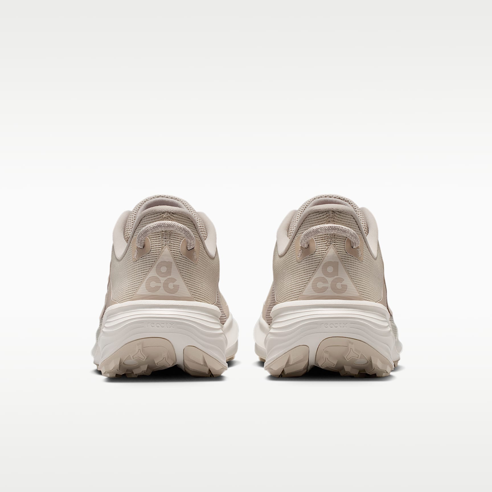 Nike ACG Pegasus Trail Traillaufschuh (Herren) – Cream II/Light Orewood Brown/Safety Orange/Cream II