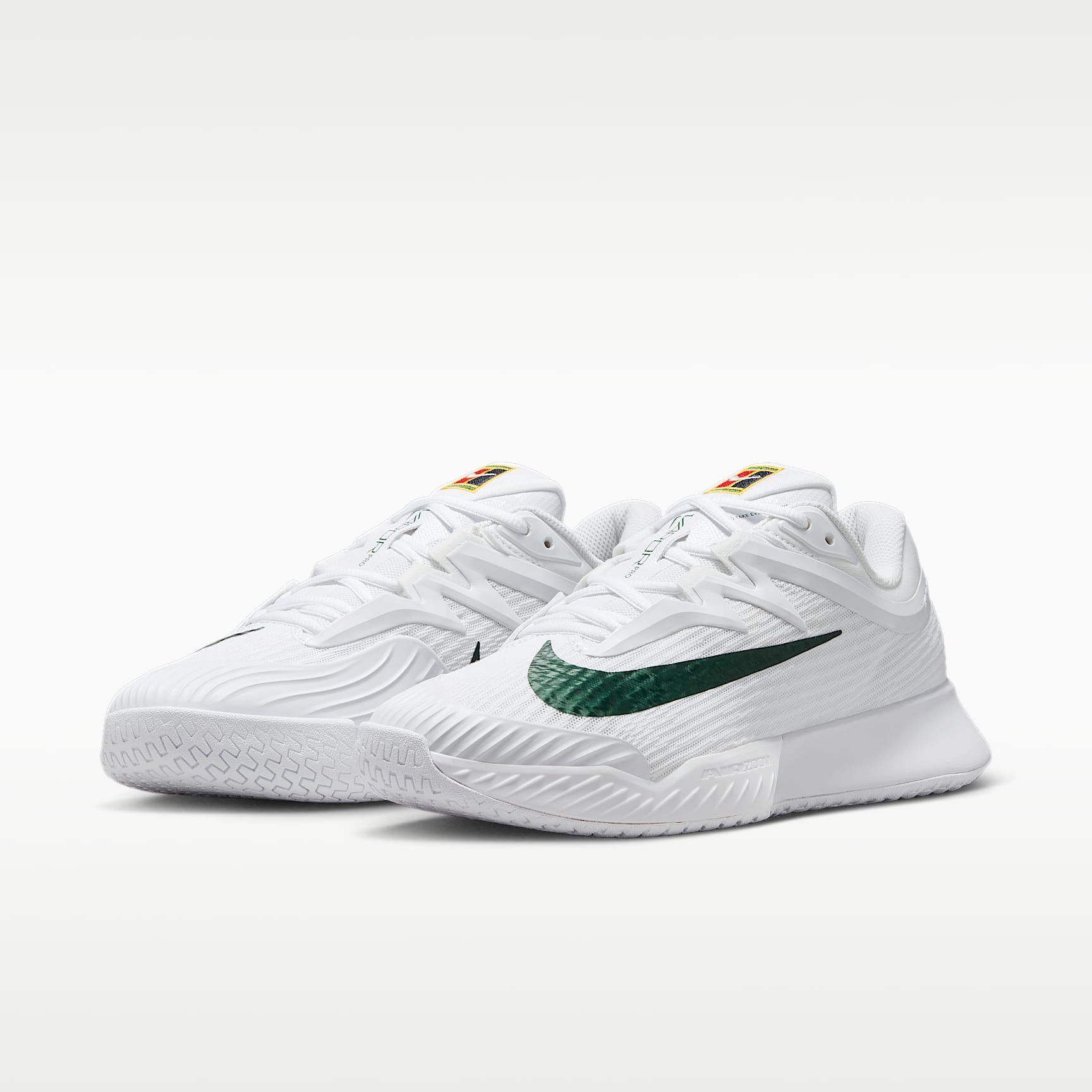 Nike Vapor Pro 3 PRM Tennisschuhe für den Hartplatz (Damen) – Weiß/University Gold/University Red/Gorge Green