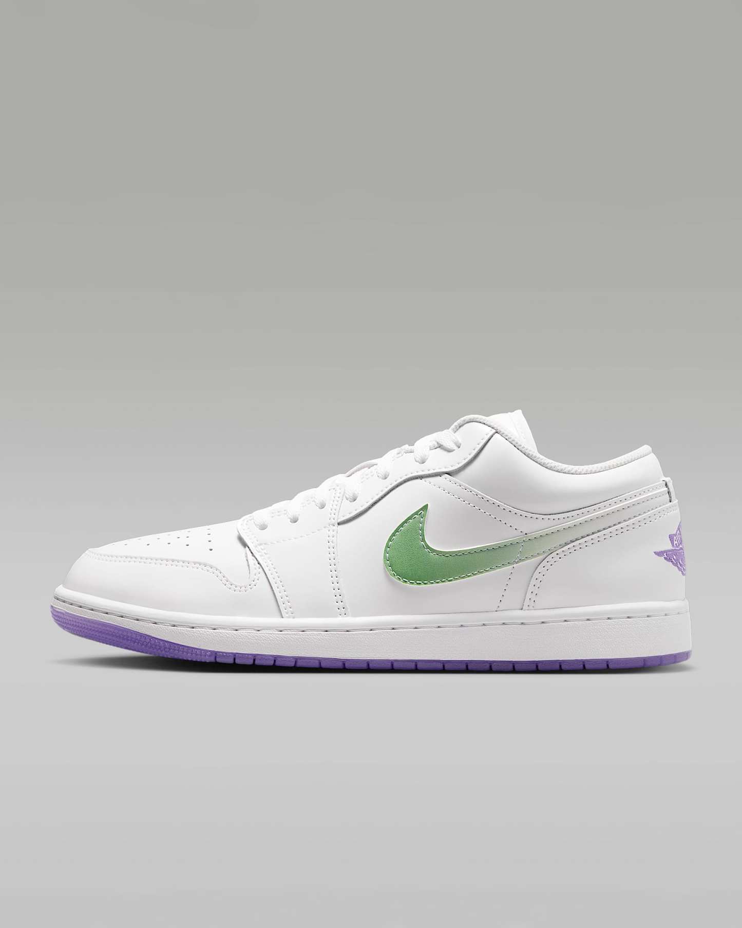 Air Jordan 1 Low SE Quai 54 Herrenschuh – Weiß/Key Lime/Action Grape
