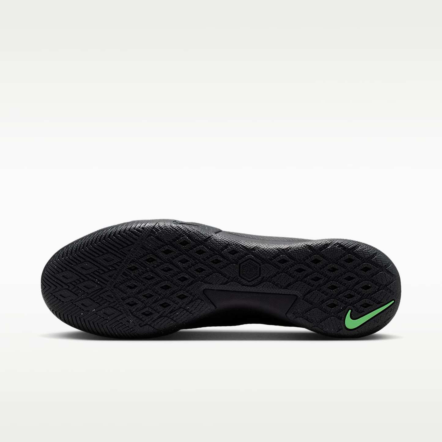 Nike Mercurial Vapor 17 Academy Low-Top-Fußballschuh für Hallen- und Hartplätze – Schwarz/Schwarz/Illusion Green