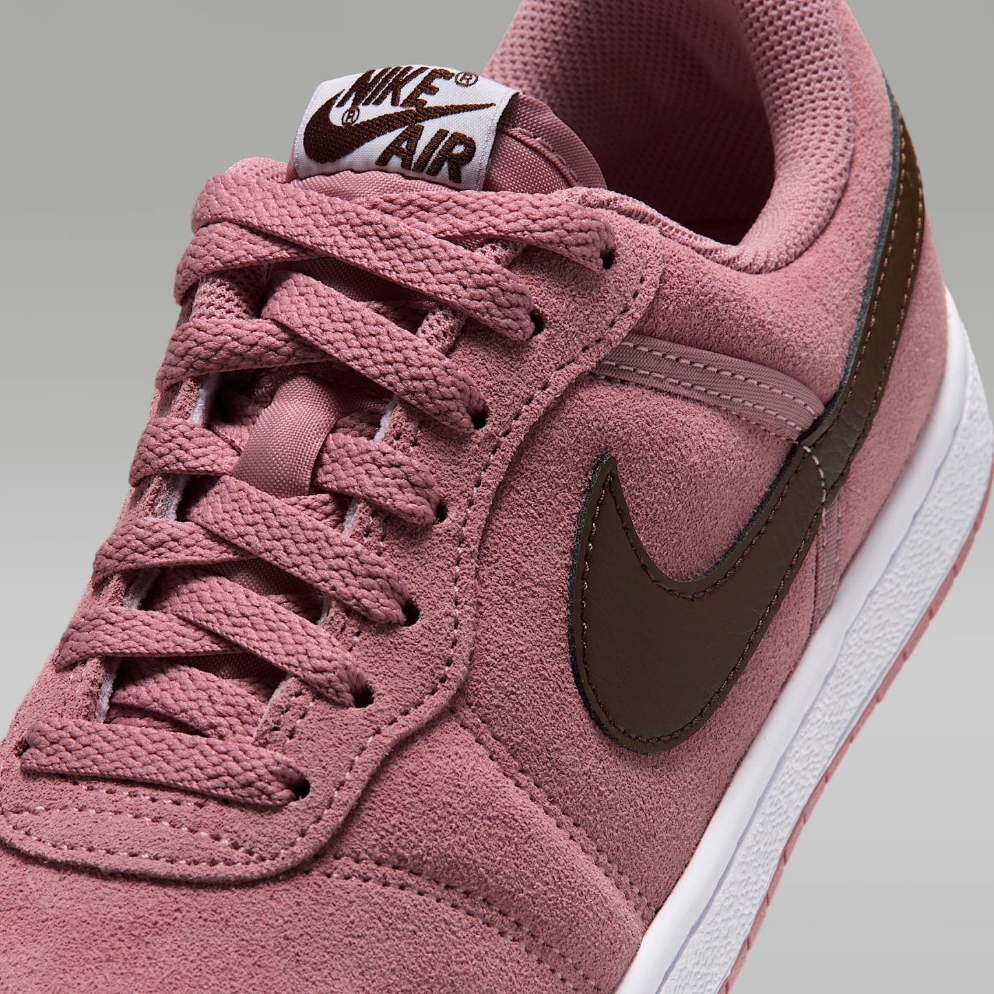 Air Jordan Skyline Low Damenschuh – Rust Pink/Weiß/Cacao Wow