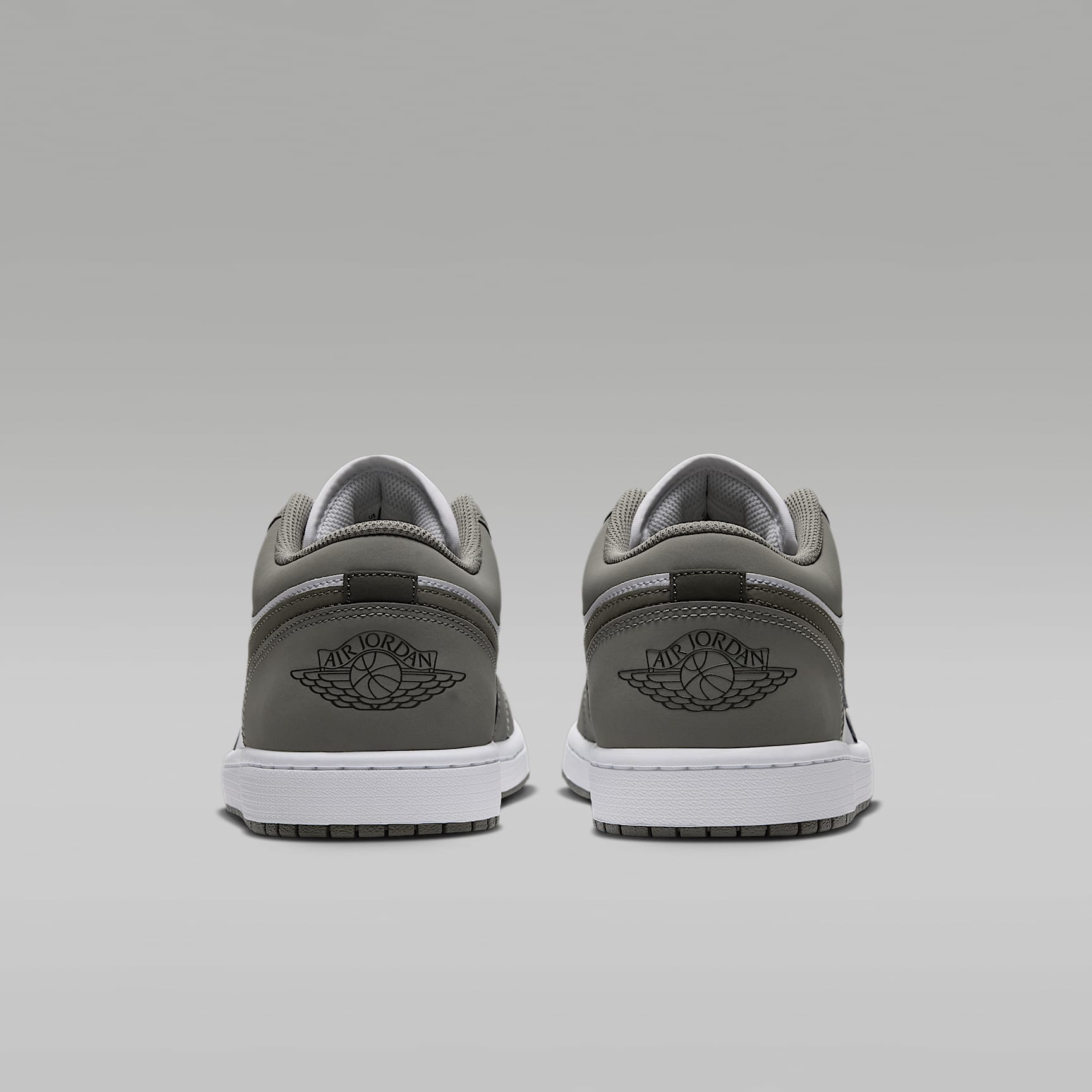 Air Jordan 1 Low Herrenschuh – Light Army/Weiß/Cargo Khaki