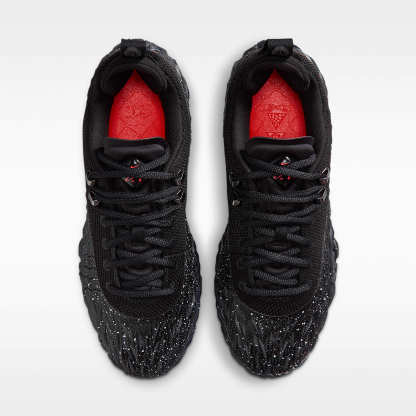 Nike S.T. Charge Basketballschuh – Schwarz/Dark Smoke Grey/Schwarz/Bright Crimson