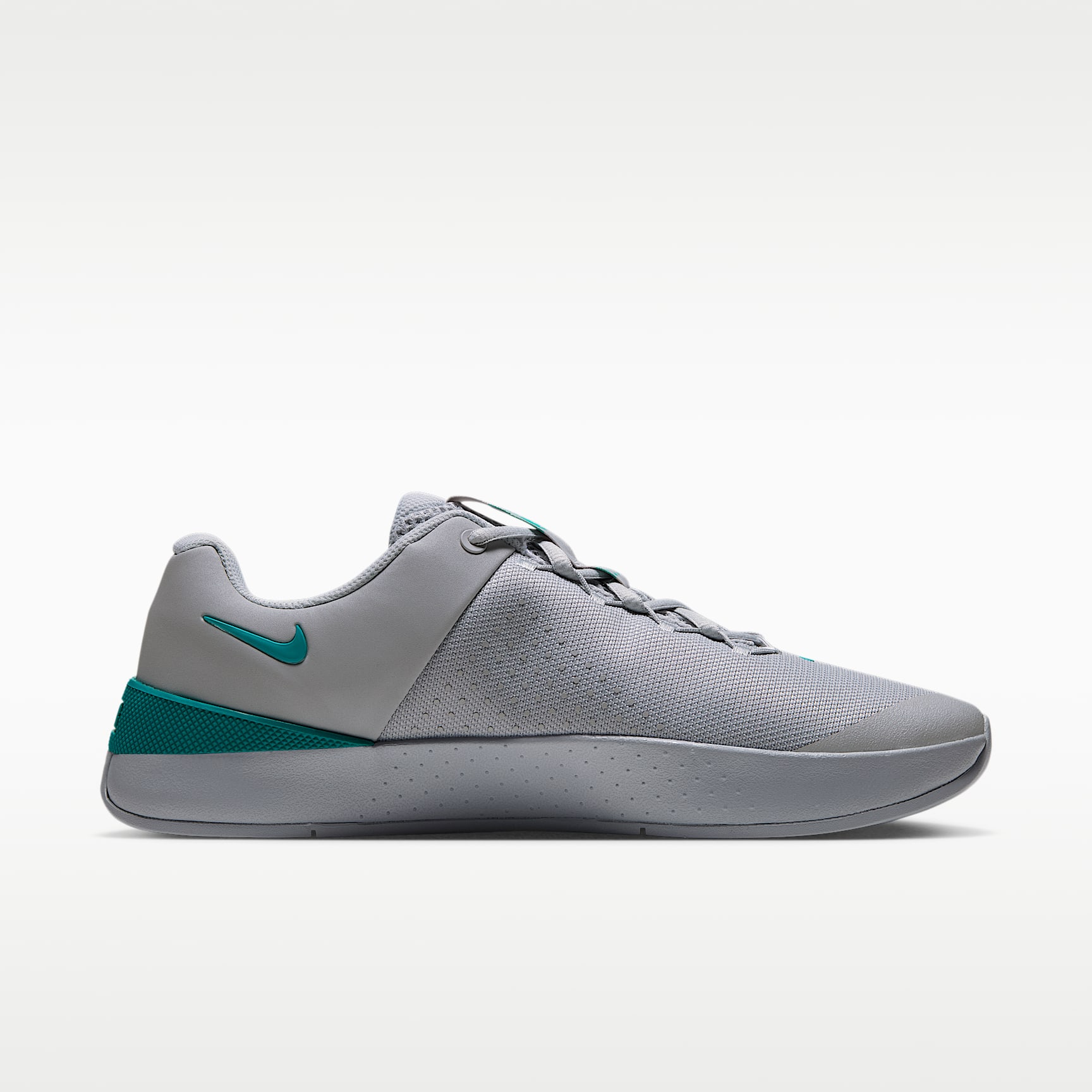 Nike MC Trainer 4 Trainingsschuh (Herren) – Grey Fog/Light Smoke Grey/Energy