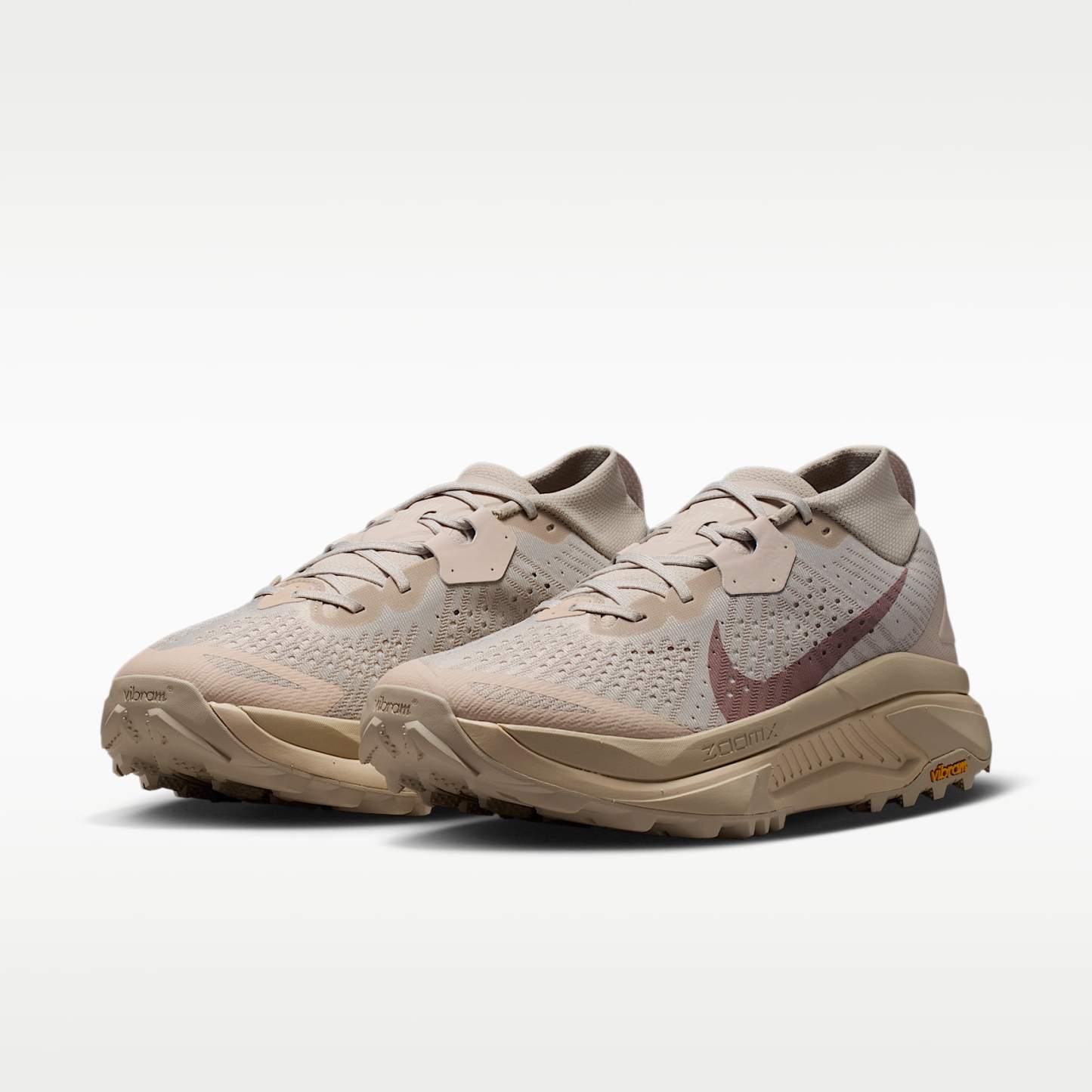 ACG Zegama Trail Traillaufschuh (Herren) – Cream II/Safety Orange/Light Orewood Brown