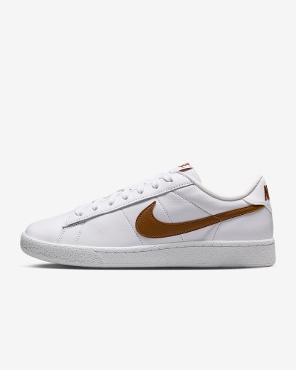 Nike Tennis Classic Damenschuh – Weiß/Weiß/Light British Tan