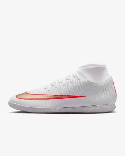 Nike Mercurial Superfly 11 Club High-Top-Fußballschuh für Hallen- und Hartplätze – Weiß/Bright Crimson/Blur
