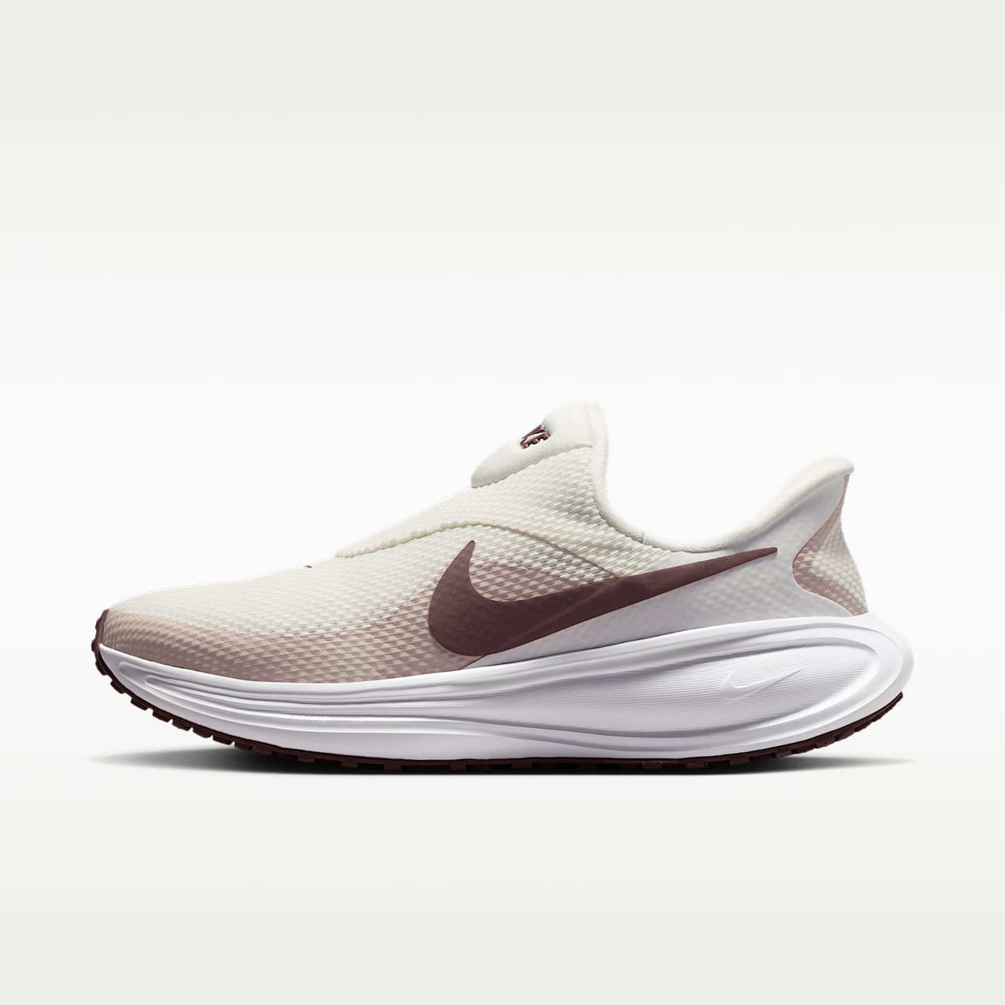 Nike Revolution 8 EasyOn Straßenlaufschuh (Damen) – Phantom/Weiß/Silt Red/Tattoo