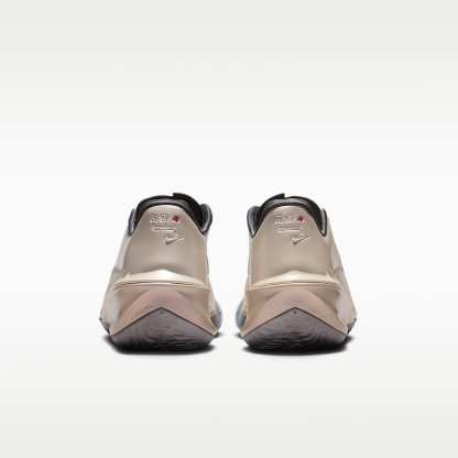 Nike G.T. Cut 4 "Rob Dillingham" Basketballschuh – Metallic Silver/Iron Grey