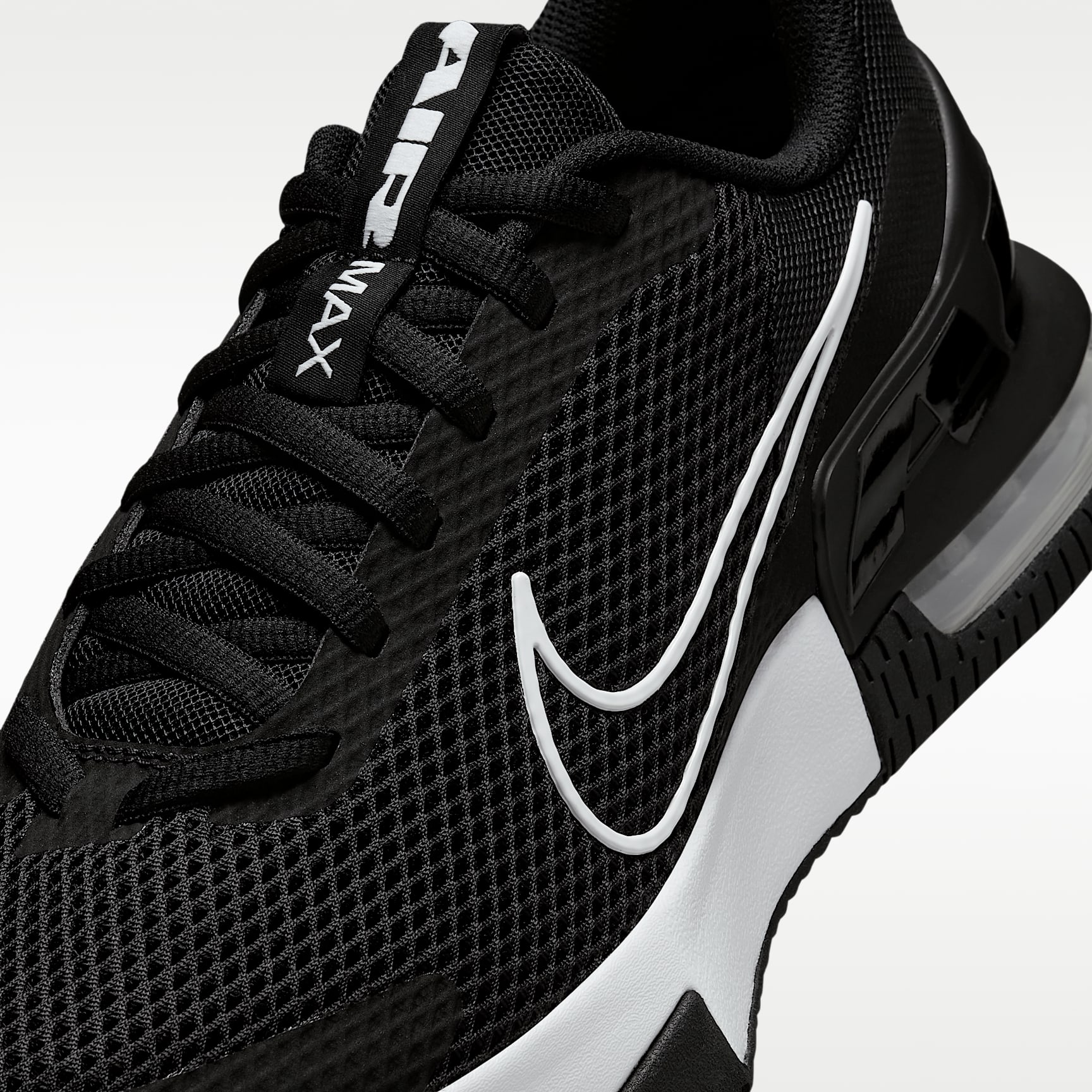 Nike Air Max Alpha Trainer 6 Workout-Schuh (Herren) – Schwarz/Schwarz/Weiß