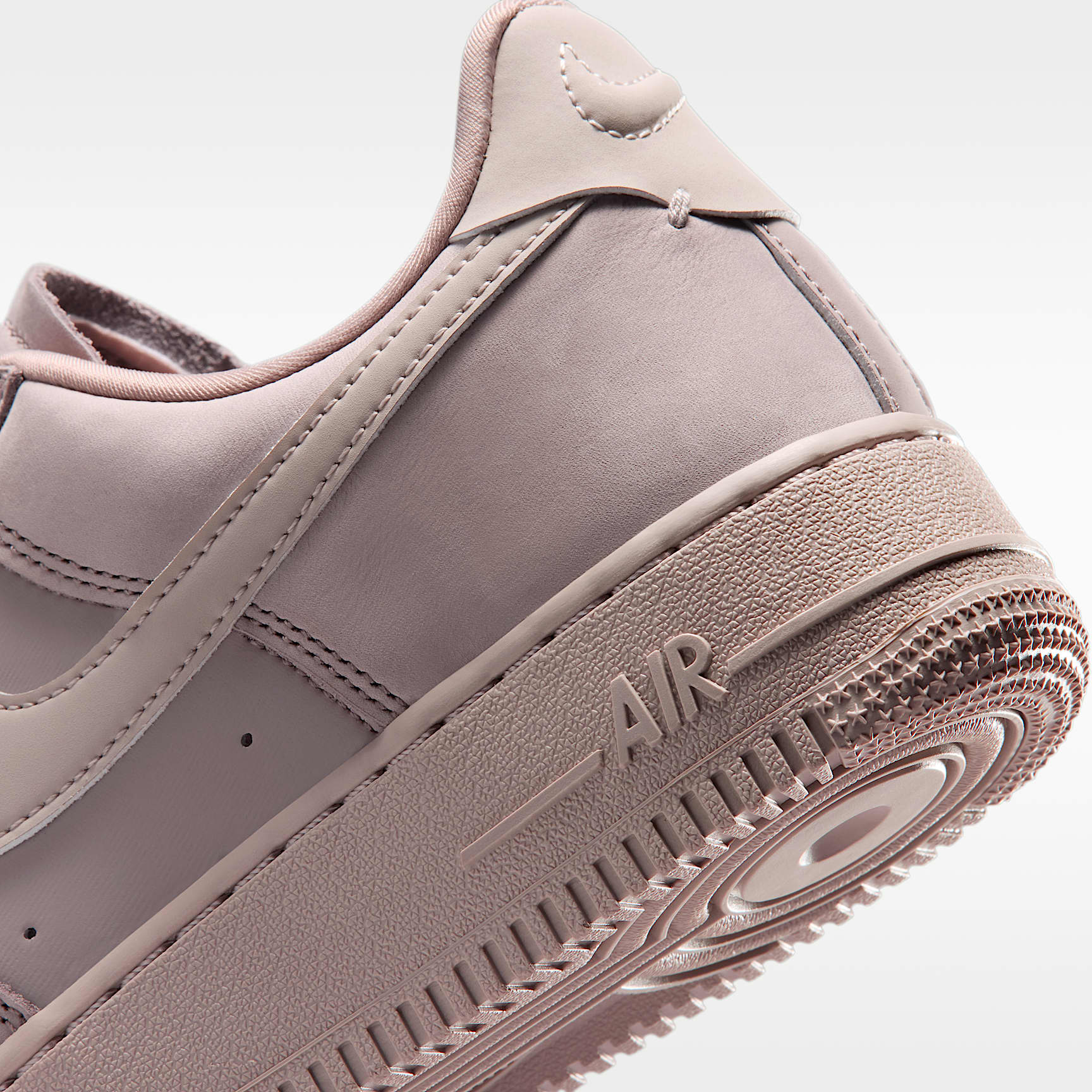 Nike Air Force 1 Retro Premium Damenschuhe – Pumice/Moon Particle