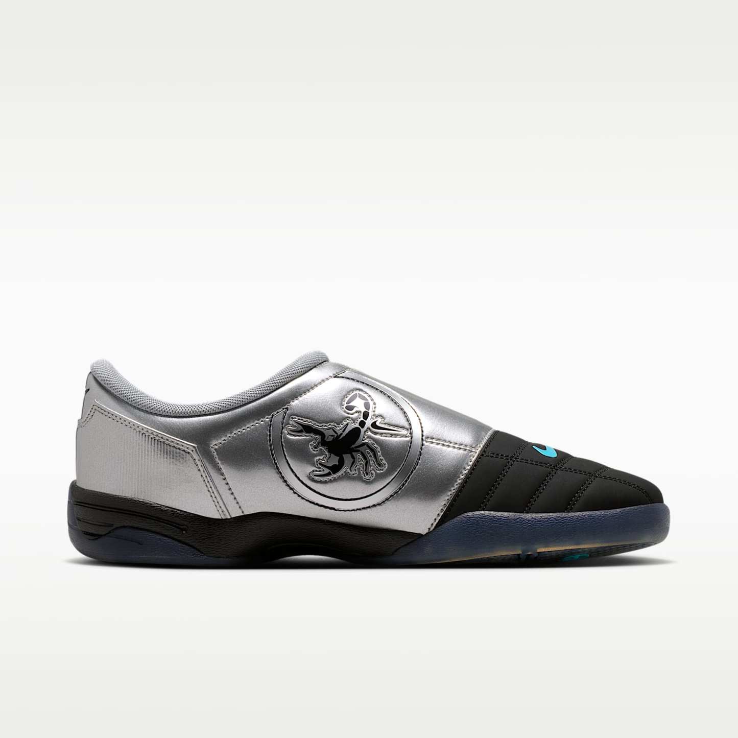 Nike Total 90 Fußballschuh – Schwarz/Gamma Blue/Metallic Silver