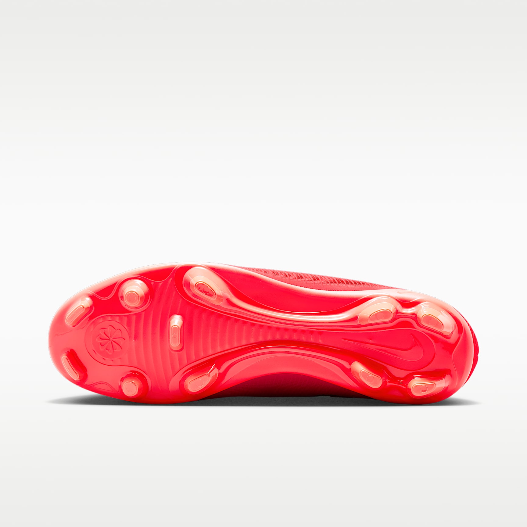 Nike Mercurial Vapor 17 Club Low-Top-Fußballschuh für verschiedene Böden – Bright Crimson/Blur