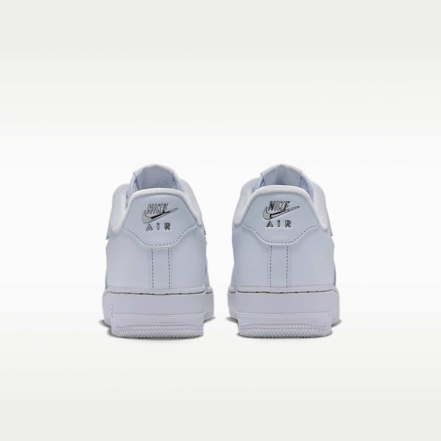 Nike Air Force 1 '07 Schuh (Damen) – Pure Platinum/Weiß/Metallic Silver