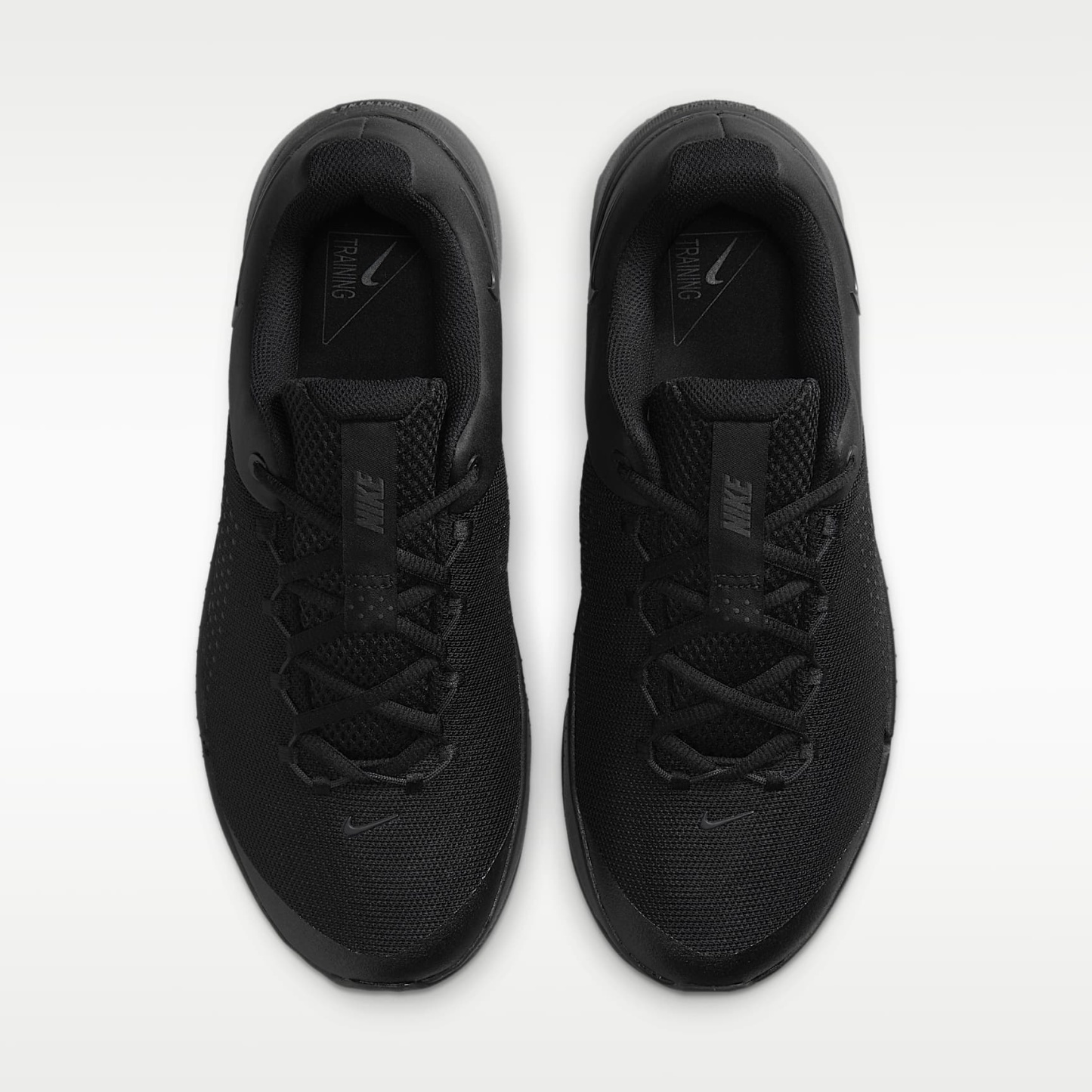 Nike MC Trainer 4 Trainingsschuh (Herren) – Schwarz/Dark Smoke Grey