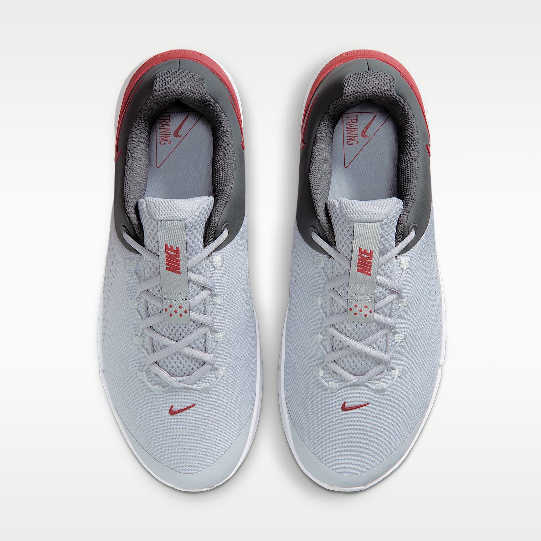 Nike MC Trainer 4 Trainingsschuh (Herren) – Wolf Grey/Iron Grey/Weiß/University Red